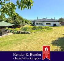 Freistehender Bungalow am Ortsrand - Mit 3.050 m² Grundstück, ruhig & uneinsehbar! - Hachenburg VG Atzelgift