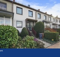 RESERVIERT - Familienglück zum Gestalten - Reihenmittelhaus mit Potenzial! - Bremen Habenhausen