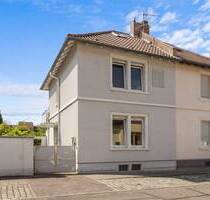 Sanierungsbedürftige DHH mit Potenzial - Garten & Terrasse in ruhiger Lage in KA-Daxlanden - Karlsruhe / Daxlanden