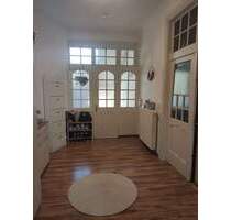 4-Zimmer Wohnung im 1.OG im Altbau sucht Nachmieter - Kempten