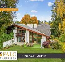 Moderne Architektur trifft Gartenidylle - Doppelhaushälfte mit Wellnessbereich in Grünwald