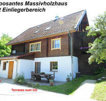 JUNGES ÖKOLOGISCHES BLOCKBOHLENHAUS IN ORTSRANDLAGE - Eyendorf