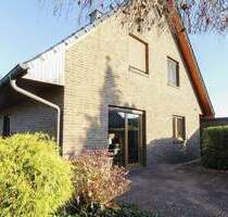 Junge Klinker-Schönheit ! Mit Einliegerwohnung - gehobene Ausstattungshighlights & Super Lage - Wistedt