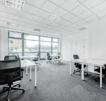Voll ausgestatteter privater Büroraum für Sie und Ihr Team in Regus Stuttgart City Plaza