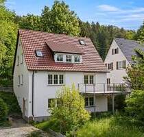 PROVISIONSFREI- Renoviertes Einfamilienhaus, mit Doppelgarage und herrlichem Grundstück - Tuttlingen