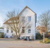 Historisches Einfamilienhaus von 1912 mit hohen Decken, lichtdurchfluteten Räumen und einzigartigem Altbaucharakter - Drochtersen