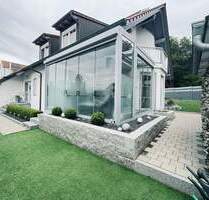 Gepflegtes Einfamilienhaus mit Doppelgarage und Kaltwintergarten in Ulm-Donaustetten