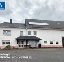 Vielseitiges Wohnhaus mit großem Grundstück und separater Einheit - Schmißberg