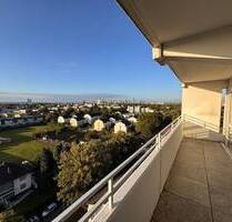 4-ZW mit großen Balkonen und Skyline Blick im 10. OG - Frankfurt am Main Preungesheim