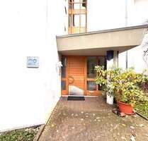 2-Zimmerwohnung im 2. Obergeschoss mit Aufzug Einbauküche Balkon PKW-Stellplatz - Traben-Trarbach