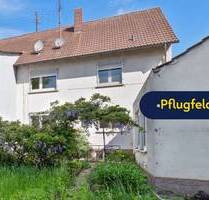 Sanierungsbedürftige Doppelhaushälfte mit großem Potenzial in familienfreundlicher Lage von Oßweil! - Ludwigsburg Ossweil