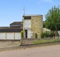 4-5 WOHNUNGEN EINZIGARTIGES ANWESEN INVESTOREN AUFGEPASST! - Losheim am See / Hausbach