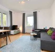 Helle, modern möblierte Wohnung in Stuttgart Degerloch