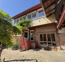 Haus mit viel Platz für die Familie+schöner Garten+Keller+2 Garagen - Eisingen