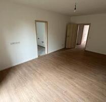 Neu saniertes Mehrfamilienhaus- 67 m23 Zimmer Wohnung Magdeburg