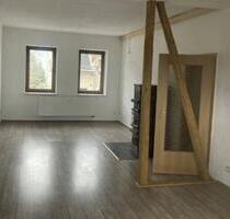 Wohnung in Cainsdorf - 570,00 EUR Kaltmiete, ca.  84,00 m² in Zwickau (PLZ: 08064) Cainsdorf