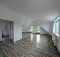 2-Zimmer Dachgeschosswohnung Frankfurt Sachsenhausen am Stadtwald - Frankfurt am Main Oberrad