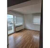 3,5 Zi-Wohnung - 1.300,00 EUR Kaltmiete, in Weinstadt (PLZ: 71384)