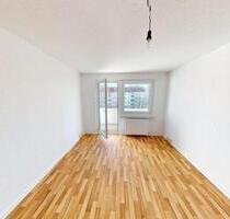 3-Raum-Balkonwohnung mit Tageslichtbad - Chemnitz Kapellenberg