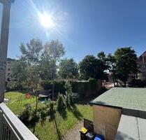 Helle 2-Raum-Altbauwohnung mit großem Balkon - Zeitz
