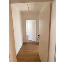 Sanierte 2 Raum Wohnung - 650,00 EUR Kaltmiete, in Bernburg (Saale) (PLZ: 06406)