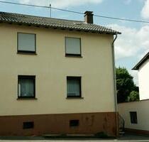 Einfamilienhaus in Gronig - 168.000,00 EUR Kaufpreis, in Oberthal (PLZ: 66649)