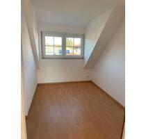 Wohnung mit schönen Ausblick - 750,00 EUR Kaltmiete, in Sindelfingen (PLZ: 71069) Darmsheim