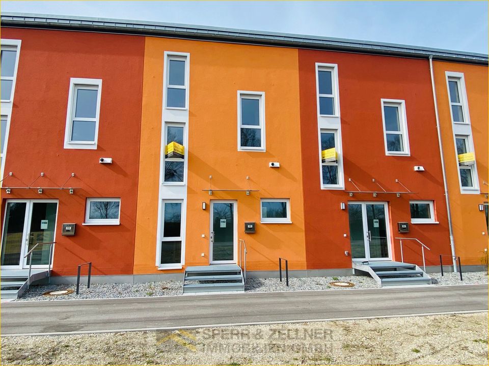 Erding - Helles Reihenmittelhaus mit 4 Zimmern in zentraler Lage - München Bogenhausen