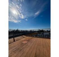 Dachgeschoss mit 3 Terrassen davon eine Aufdachterrasse mit spektakulärem 360-Grad-Rundumblick - Direkt am Boxhagener Platz - - Berlin Friedrichshain-Kreuzberg