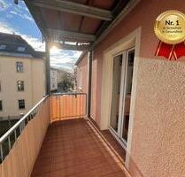 Frisch Renoviert! - sonniger Balkon I moderne Einbauküche I Tageslichtbad mit Wanne - Dresden Cotta