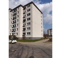 3-Zimmer-Wohnung mit Tiefgaragenstellplatz in zentraler Lage - Langenhagen Brink