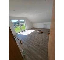Dachgeschoss Wohnung - 650,00 EUR Kaltmiete, ca.  80,00 m² in Kirchham (PLZ: 94148)
