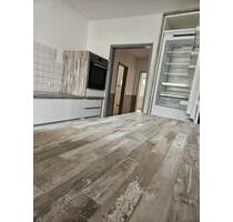 helle 2 Zimmerwohnung mit Balkon in Südstadt - Gifhorn