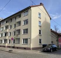 Umfangreich renovierte 4 ZKB-Balkon-Wohnung in zentraler Lage - Bremerhaven