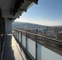 Helle 3-Zimmer-Wohnung mit großem Balkon in Coburg