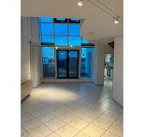 Helle 2,5 Zimmer Wohnung mit Balkon in Laupheim