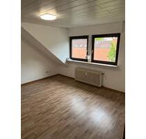 Dachgeschoss Wohnung mit Garten 50 qm für Singles in GLA - Gladbeck