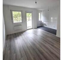 FRISCH RENOVIERTE 1,5 ZW * Elektroheizung * maiximal 2 Personen * auch Jobcenter + Aufstocker - Kaiserslautern Engelshof