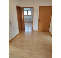 Helle, freundliche und geräumige 3,5-Zimmer-Wohnung zu verkaufen - Kirchardt