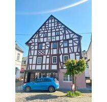 Denkmalimmobilie im historischen Ortskern - Niederwörresbach