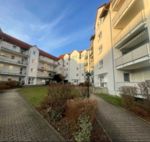 Frisch gestrichene 3-Zimmer-Wohnung mit Balkon, Aufzug und Keller in Hildburghausen!