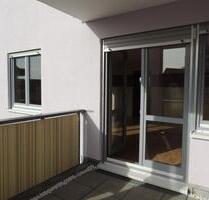 Erdgeschosswohnung mit Einbauküche und Balkon zu vermieten! - Wilkau-Haßlau