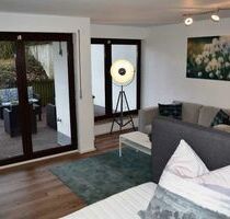 Modern möblierte Wohnung mit Garten und EBK in Filderstadt - Ostfildern