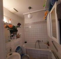 3 Zimmer Wohnung ab 1.2. am Antonplatz Abstand und Malerarbeiten - Berlin Pankow