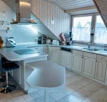 Traumwohnung mit viel Ruhe. Große & Helle 3ZKB. Küche Garage . - Haimhausen