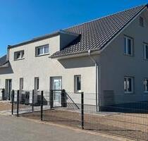 Neubau Doppelhaushälfte in Leiferde - Familie&Homeoffice vereint