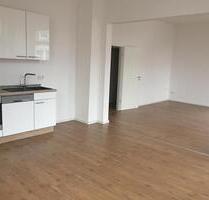 Sehr zentrale 5-Zimmer-Wohnung in Leer mit Stellplatz - Leer (Ostfriesland)