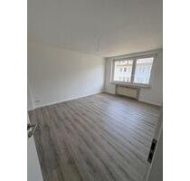 Moderne 2-Zimmer-Wohnung mit Balkon und Aufzug im Herzen von Hagen - Bilder folgen!