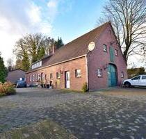 Charmantes Bauernhaus mit Diele in Lohne - Lohne (Oldenburg)