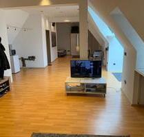 Charmante 1-Zimmer-Dachgeschosswohnung in Siegen - Weidenau